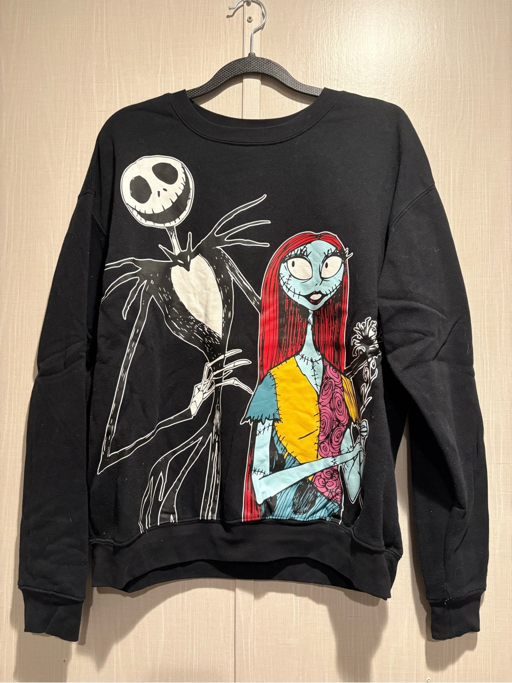 Nightmare Before Christmas Jack & Sally Graphic Sweatshirt - Black